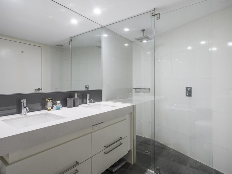 1/50 Royal Street, East Perth WA 6004