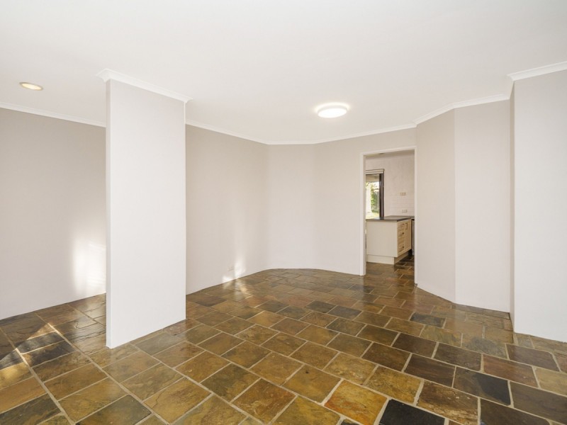 6 Pinner Court, Kingsley WA 6026