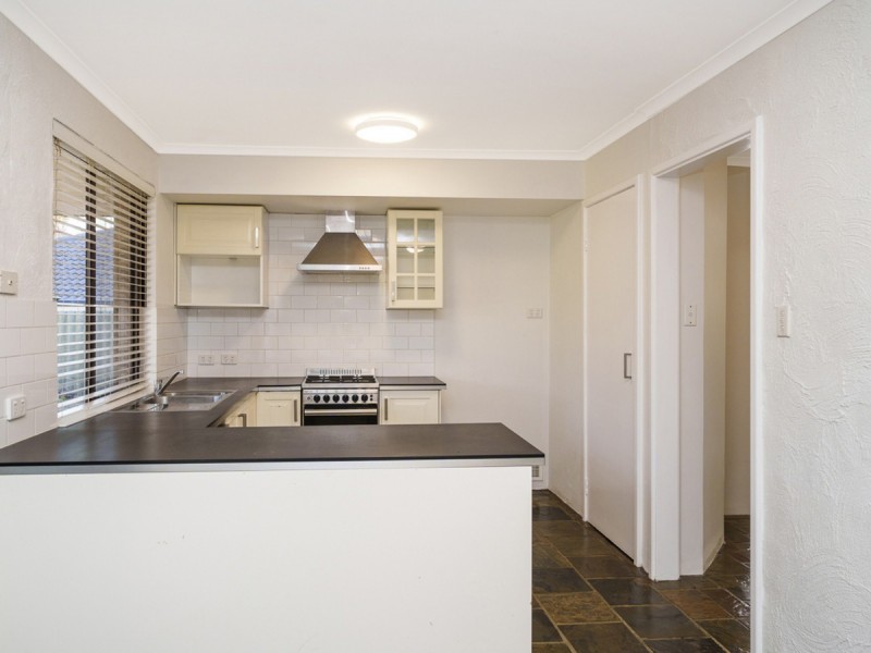 6 Pinner Court, Kingsley WA 6026