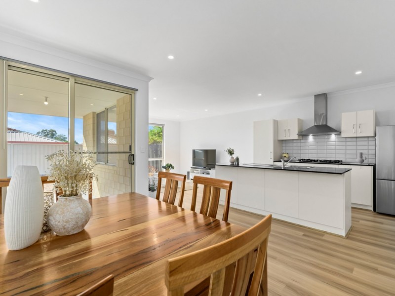 5A Salesian Court, Queens Park WA 6107