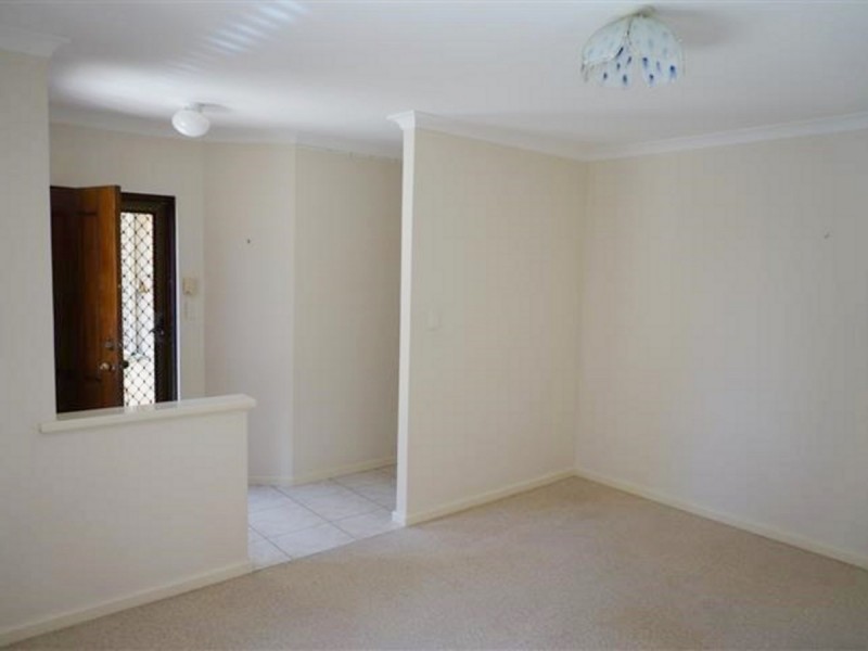 1/172 Swan Street, Yokine WA 6060