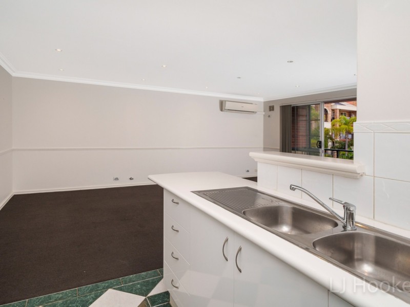 41/30 Bishops Row, East Perth WA 6004