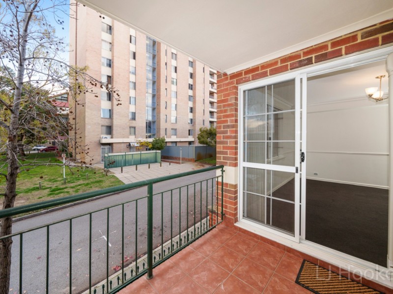 41/30 Bishops Row, East Perth WA 6004