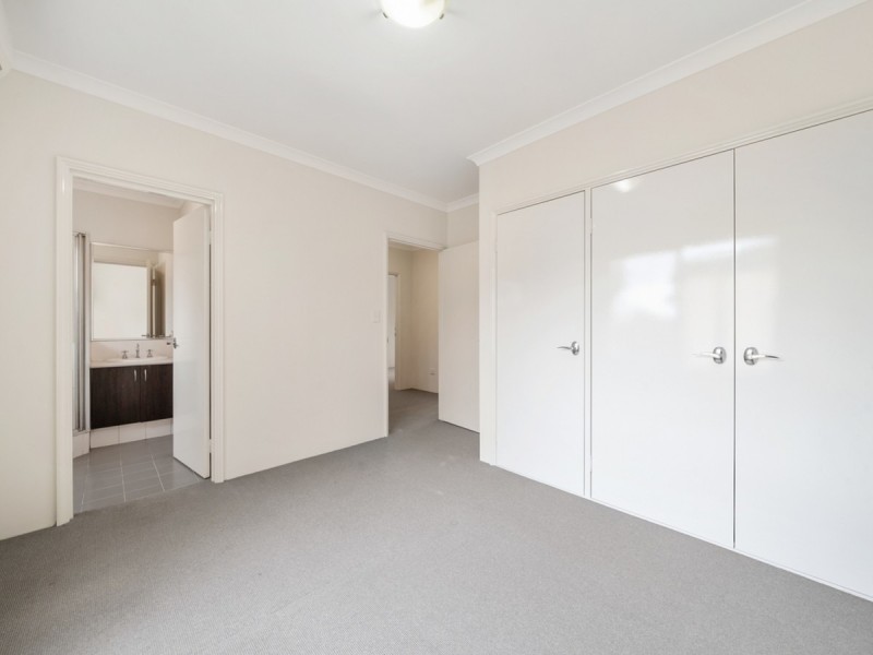 6/6 Hogarth Street, Cannington WA 6107