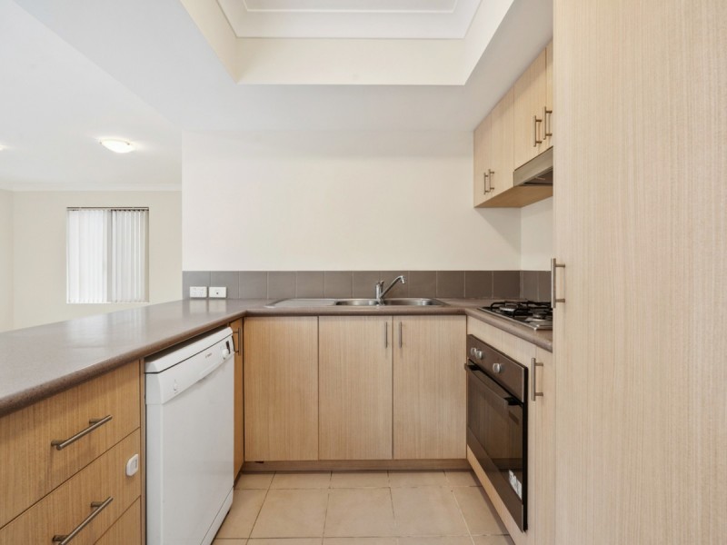 6/6 Hogarth Street, Cannington WA 6107