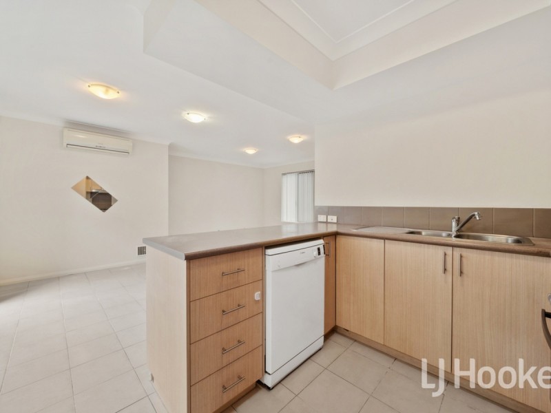 6/6 Hogarth Street, Cannington WA 6107
