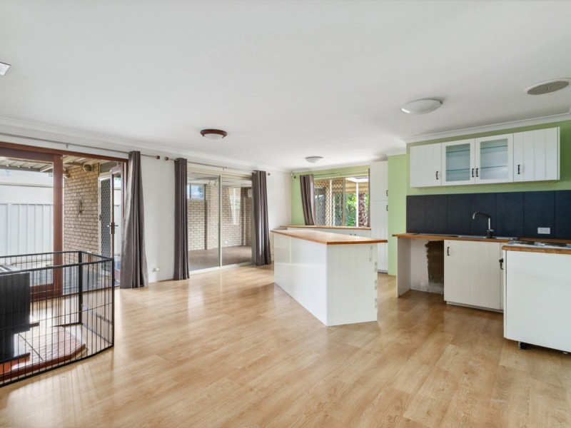 64 Patterson Drive, Middle Swan WA 6056