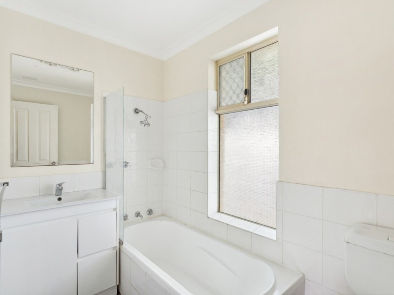 64 Patterson Drive, Middle Swan WA 6056