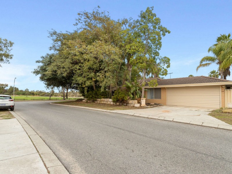 64 Patterson Drive, Middle Swan WA 6056