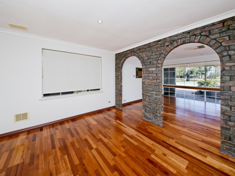 7 Bedford Street, Bayswater WA 6053