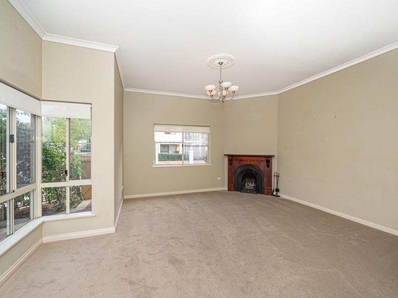 22 Constitution Street, East Perth WA 6004
