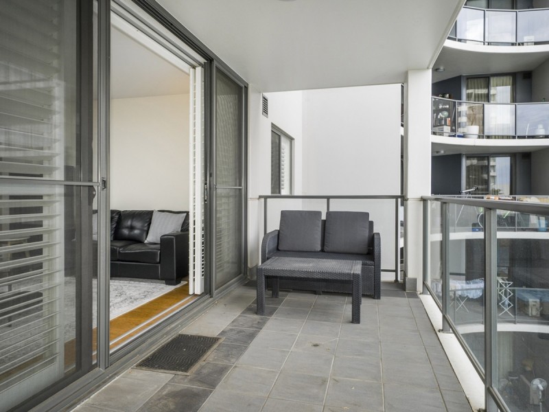 42/131 Adelaide Terrace, East Perth WA 6004