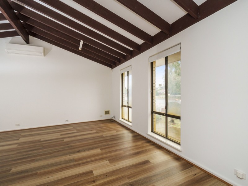 45 Broadhurst Crescent, Bateman WA 6150