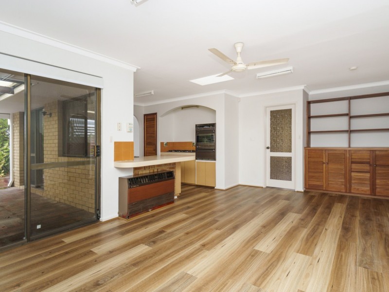 45 Broadhurst Crescent, Bateman WA 6150