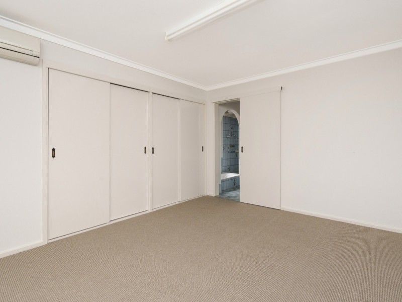 45 Broadhurst Crescent, Bateman WA 6150