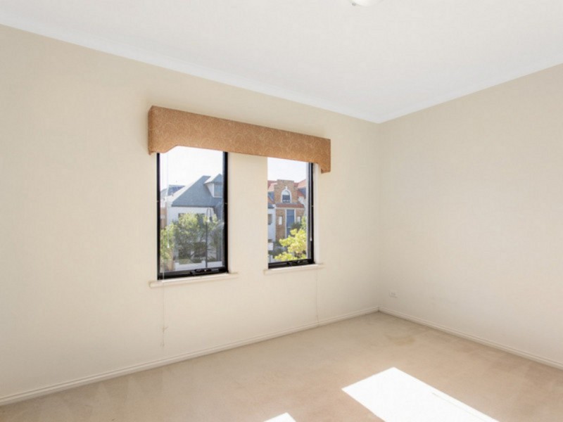 7/40 Victory Terrace, East Perth WA 6004