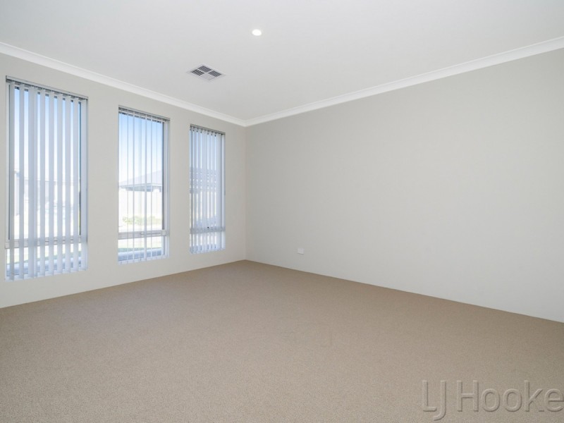 3 Reevesby Street, Eglinton WA 6034