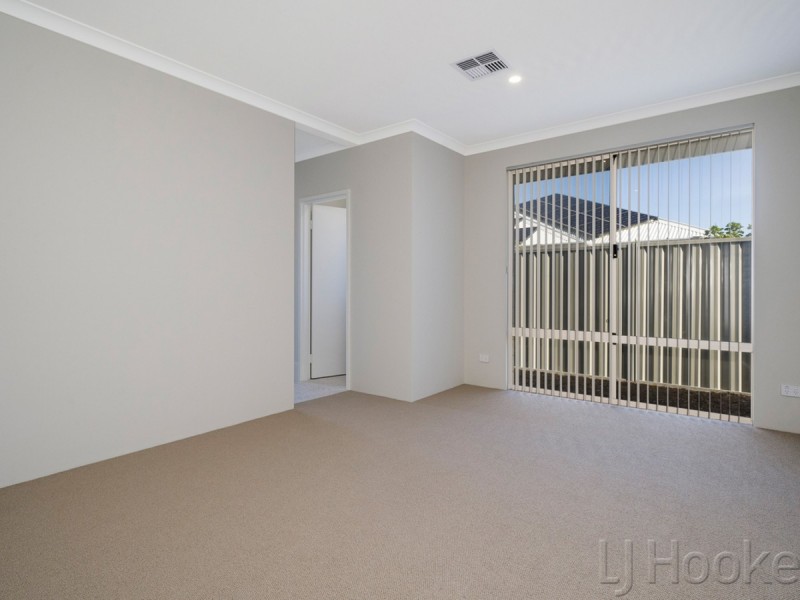 3 Reevesby Street, Eglinton WA 6034