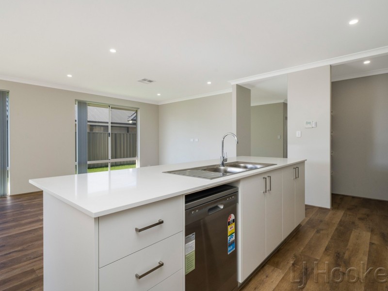 3 Reevesby Street, Eglinton WA 6034