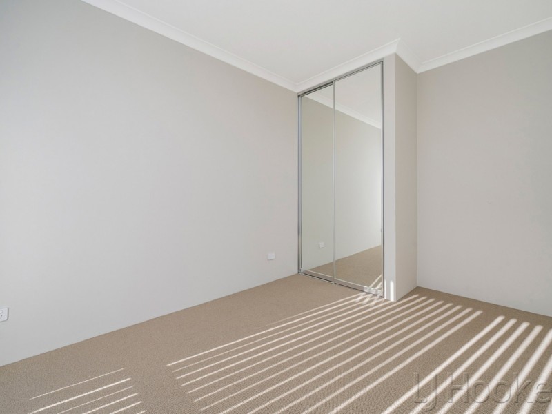 3 Reevesby Street, Eglinton WA 6034