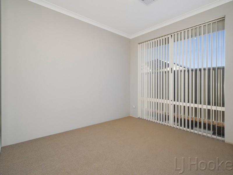 3 Reevesby Street, Eglinton WA 6034