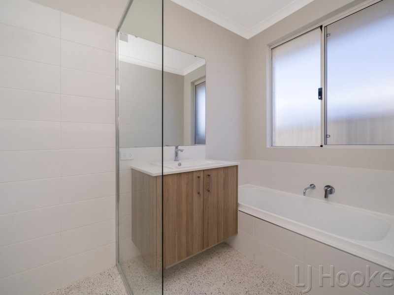 3 Reevesby Street, Eglinton WA 6034