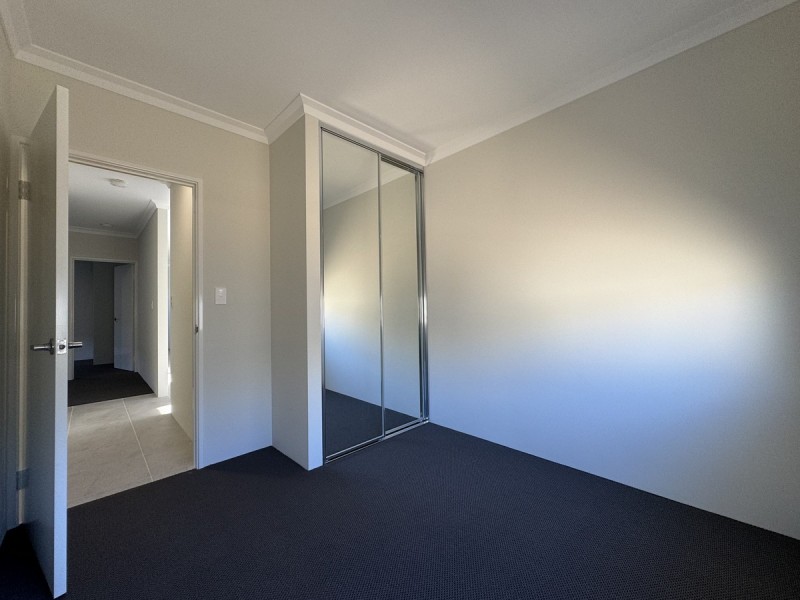 13 Paddle Way, Yanchep WA 6035