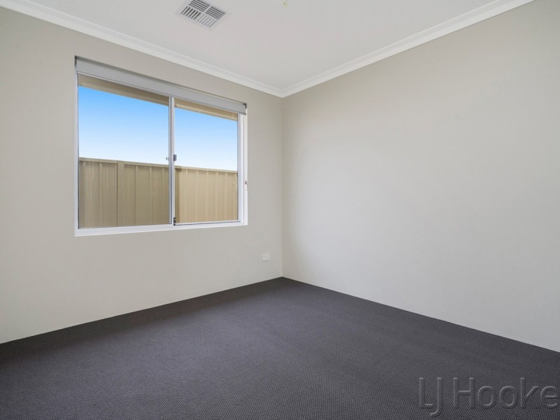 13 Paddle Way, Yanchep WA 6035