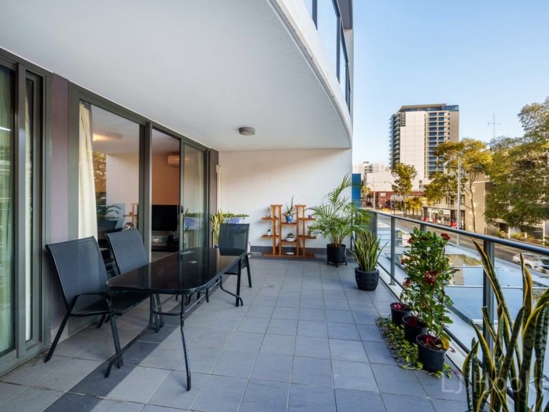 17/143 Adelaide Terrace, Perth WA 6000