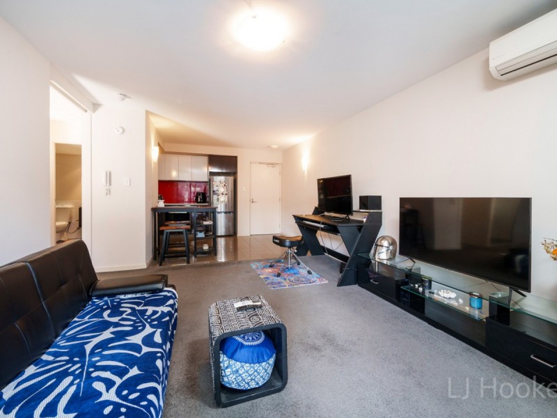 17/143 Adelaide Terrace, Perth WA 6000