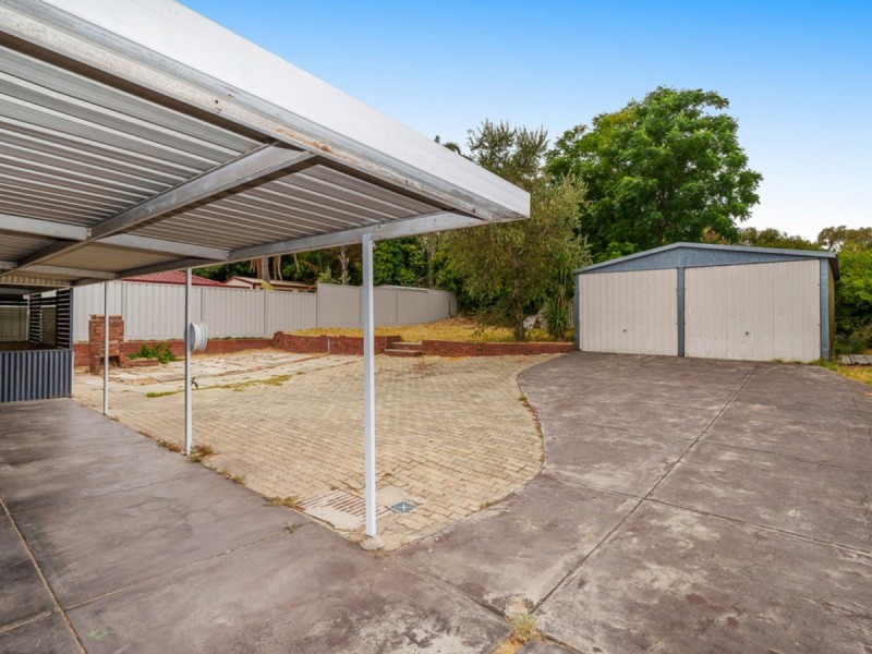 12 Girrawheen Avenue, Girrawheen WA 6064