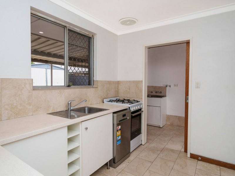 12 Girrawheen Avenue, Girrawheen WA 6064