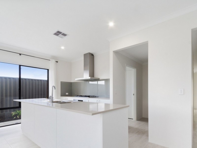 3 Giverny Link, Landsdale WA 6065