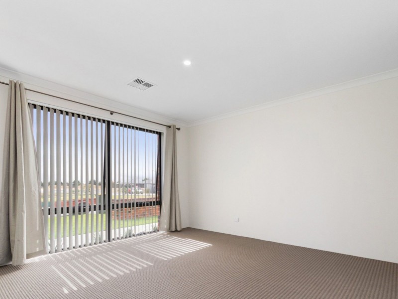 3 Giverny Link, Landsdale WA 6065