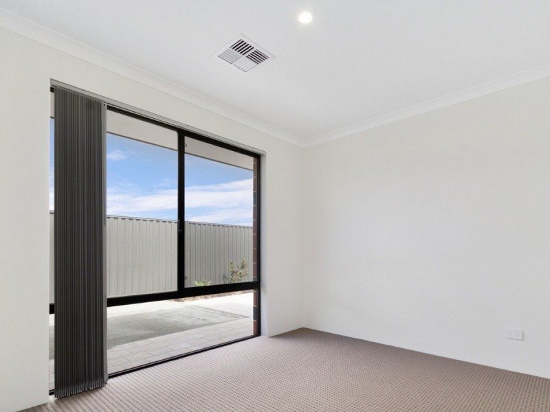 3 Giverny Link, Landsdale WA 6065