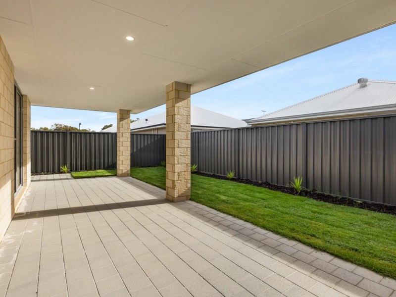 3 Negri Close, South Guildford WA 6055