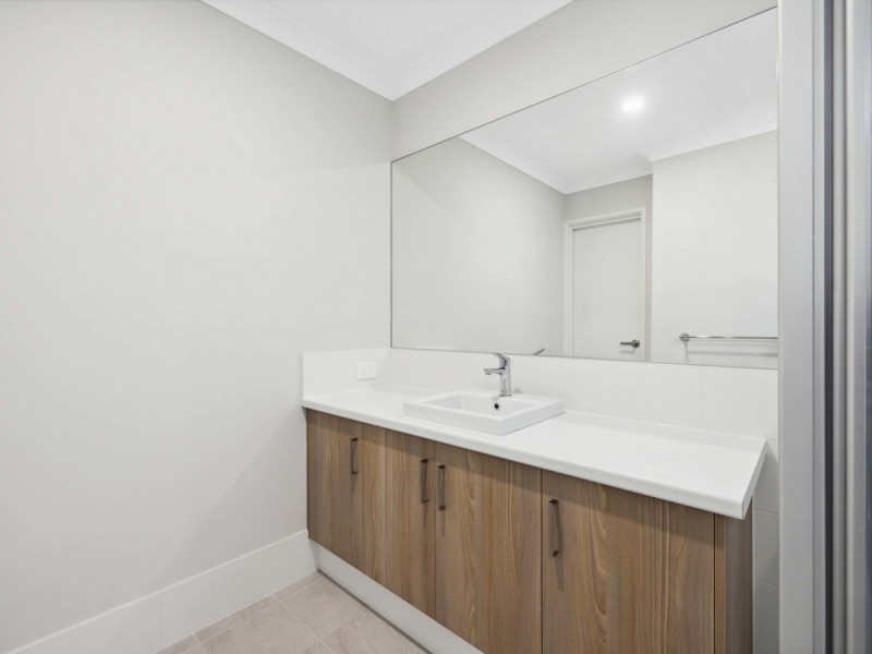 3 Negri Close, South Guildford WA 6055