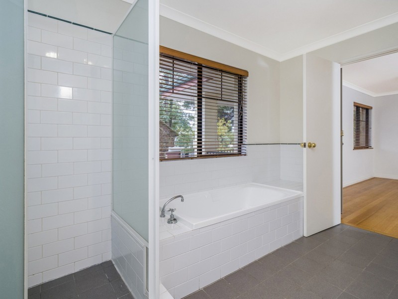 3/24 Constitution Street, East Perth WA 6004