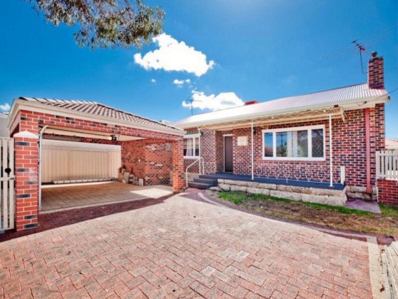 18 Quadea Way, Nollamara WA 6061