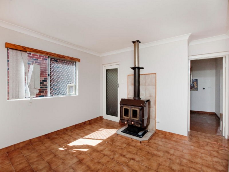 18 Quadea Way, Nollamara WA 6061