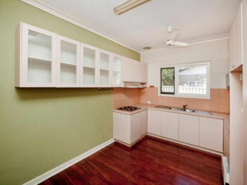 18 Quadea Way, Nollamara WA 6061