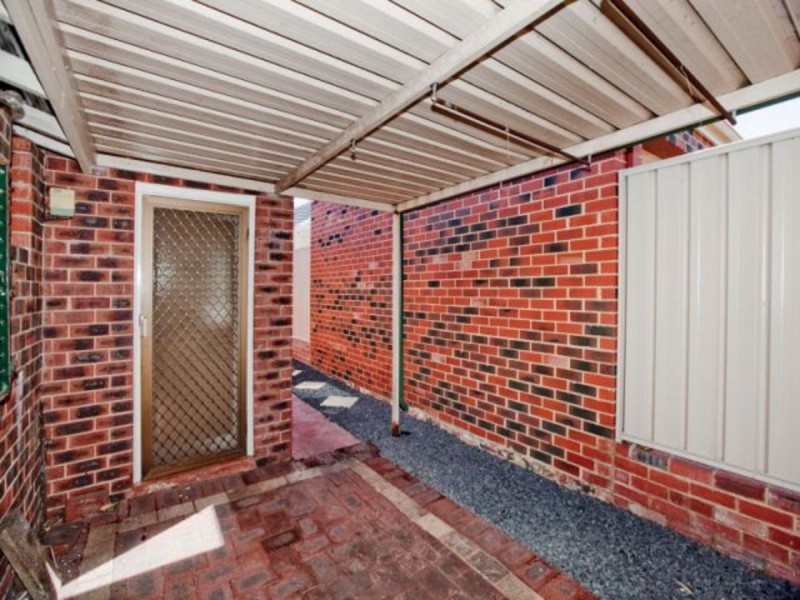 18 Quadea Way, Nollamara WA 6061