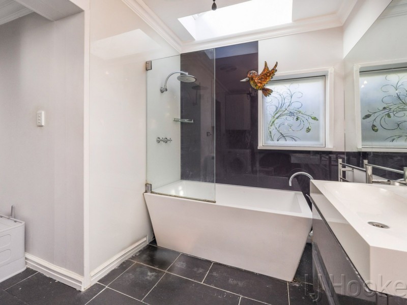 10 Lawrence Avenue, West Perth WA 6005