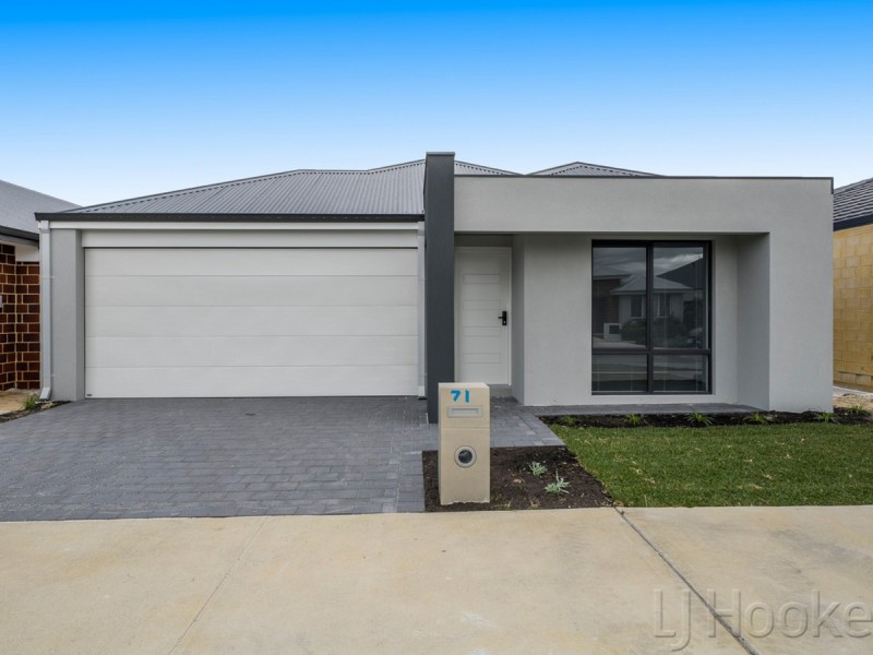 71 Denmark Loop, South Guildford WA 6055