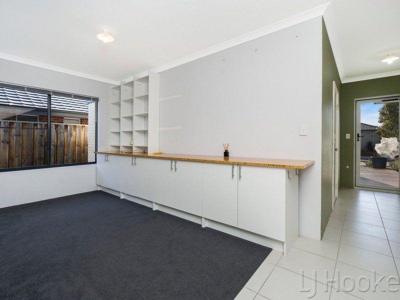 8 Tilbrook Rise, Ellenbrook WA 6069