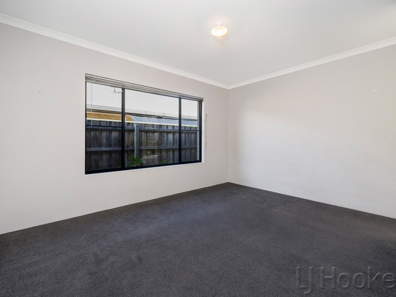 8 Tilbrook Rise, Ellenbrook WA 6069