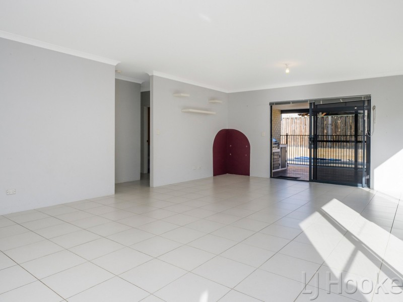 8 Tilbrook Rise, Ellenbrook WA 6069