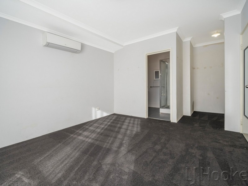 8 Tilbrook Rise, Ellenbrook WA 6069