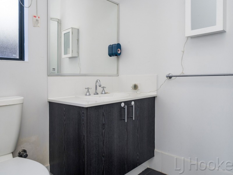 8 Tilbrook Rise, Ellenbrook WA 6069