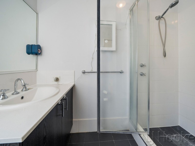 8 Tilbrook Rise, Ellenbrook WA 6069